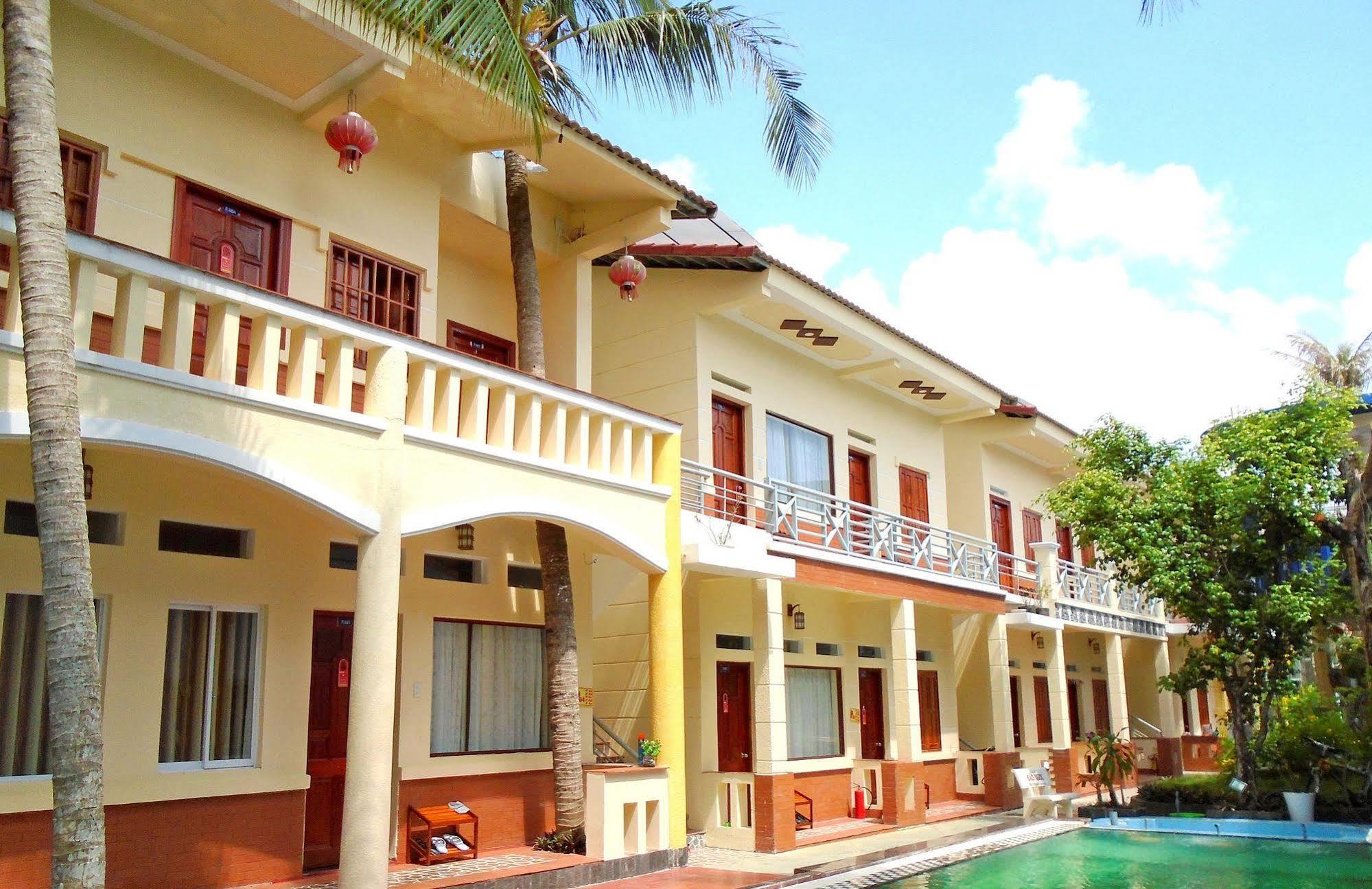 Oyo 614 Phu Quy Resort Kültér fotó