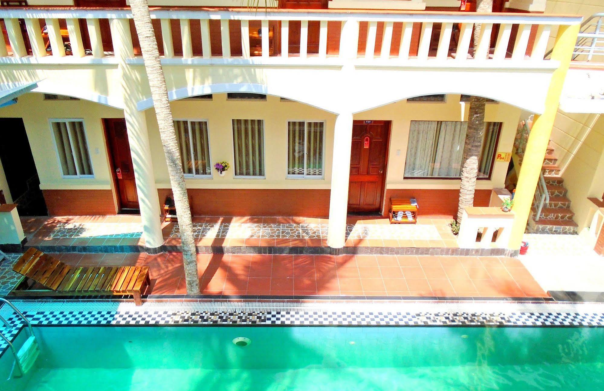 Oyo 614 Phu Quy Resort Kültér fotó