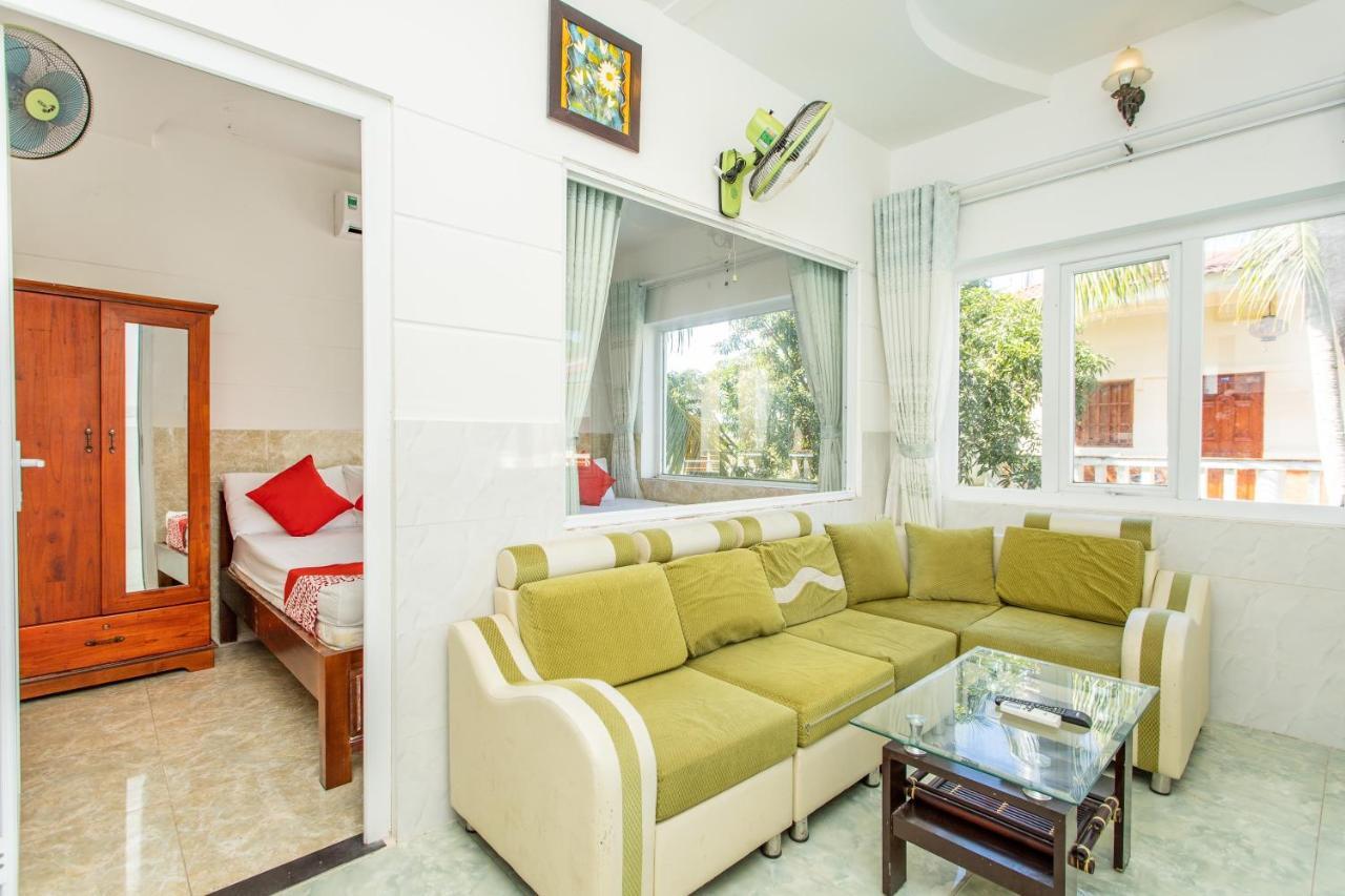 Oyo 614 Phu Quy Resort Kültér fotó
