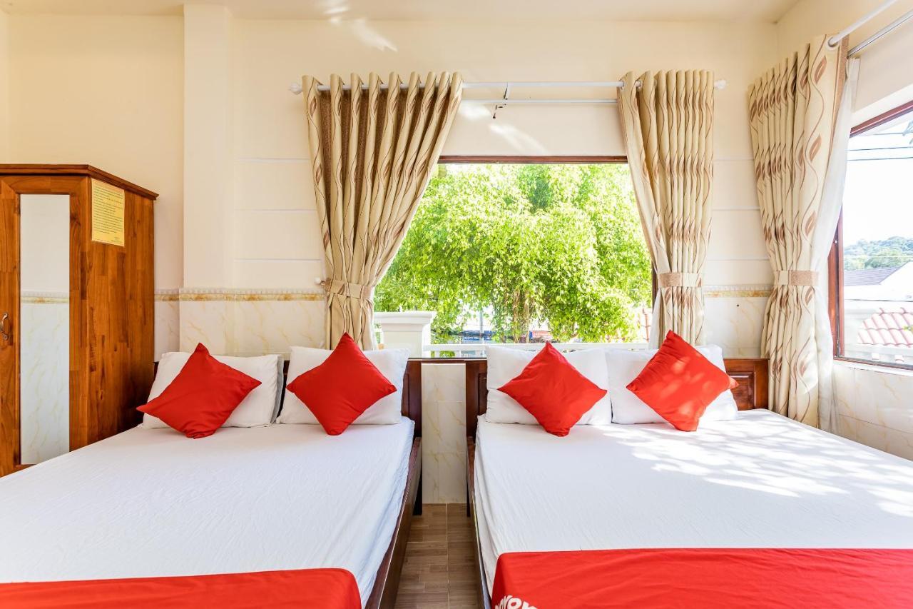 Oyo 614 Phu Quy Resort Kültér fotó
